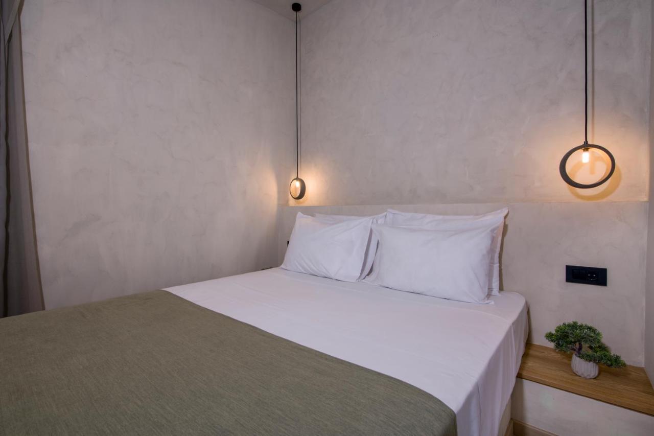 Standard Double Room,1186004347:JPEG