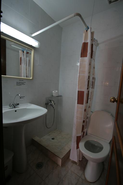 Standard Double or Twin Room,395812956:JPEG